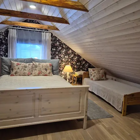 Vintage Four Katusekorter Apartmán *